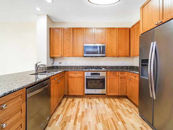 5th image of 101 N Euclid Ave APT 4