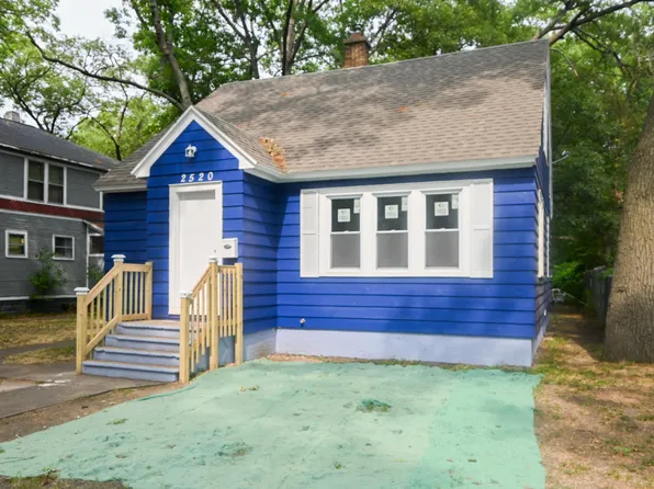 2520 5th St, Muskegon Heights, MI 49444