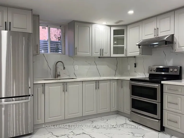 7427 Allspice Trl #LOWER — Photo 5