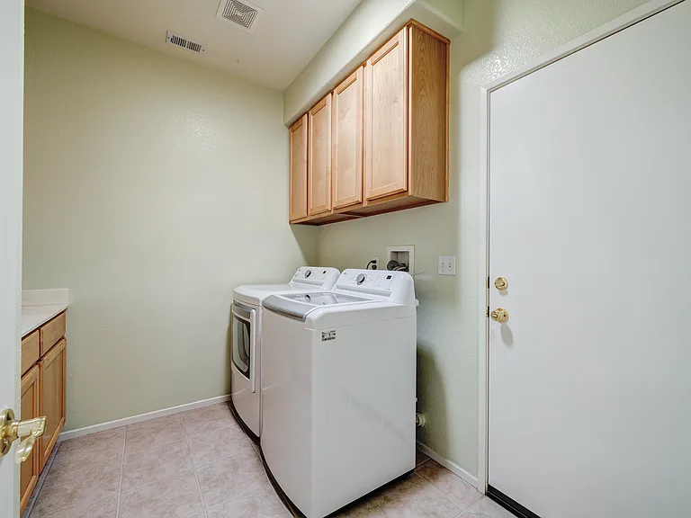 4971 Rio Bravo Dr — Photo 34