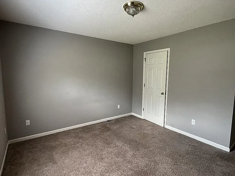 137 Briar Cir #137 — Photo 26