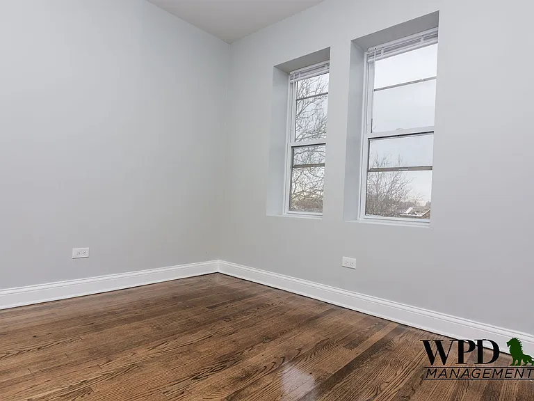 7927 S Marquette Ave — Photo 8