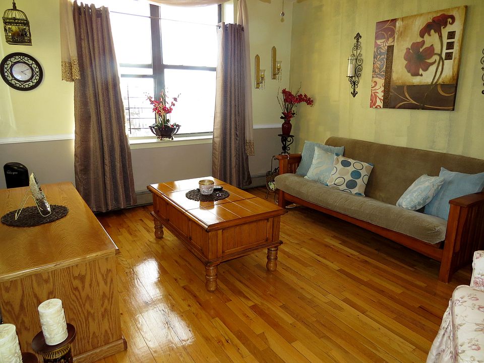 1st image of 11 Ten Eyck St APT 6B