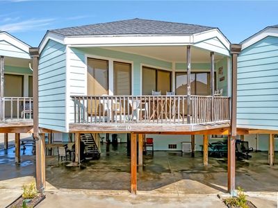 103 Alligator Head Ln, Port O Connor, TX, 77982