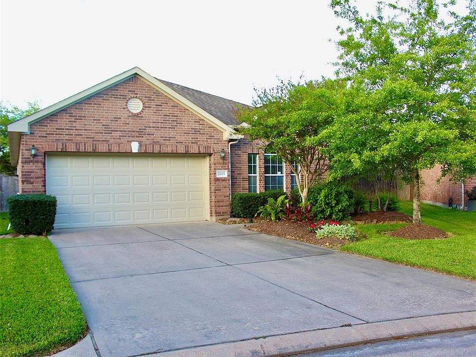 1st image of 2203 Capri Place Dr