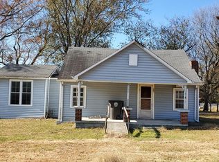 145 Dry Valley Rd, Cookeville, TN 38506