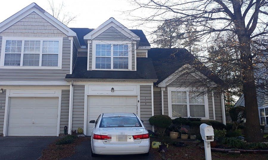 1st image of 114 Kristin Ct