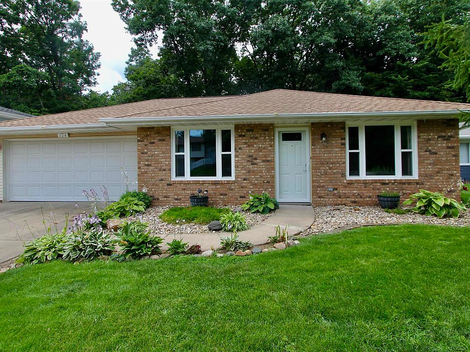 1st image of 124 Shoshone Dr