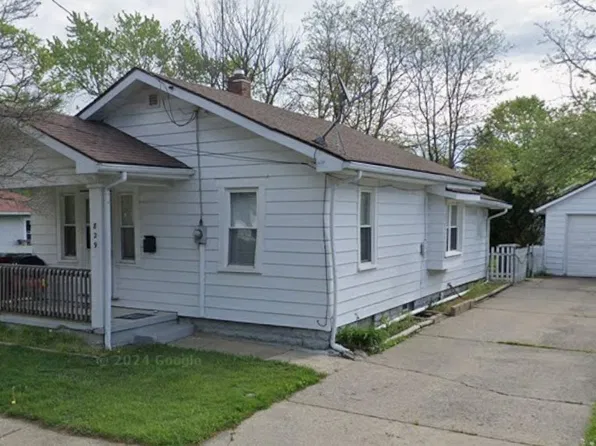 829 Ardella Ave, Akron, OH 44306