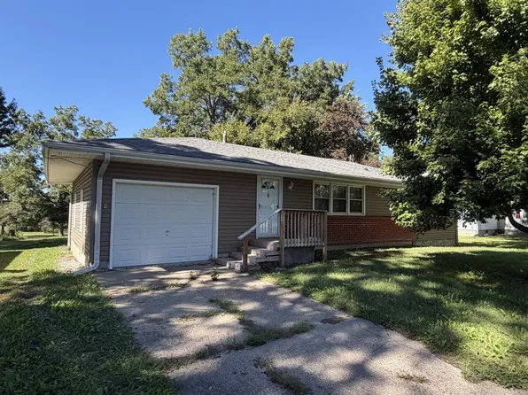 406 N Macon St, Meadville, MO 64659