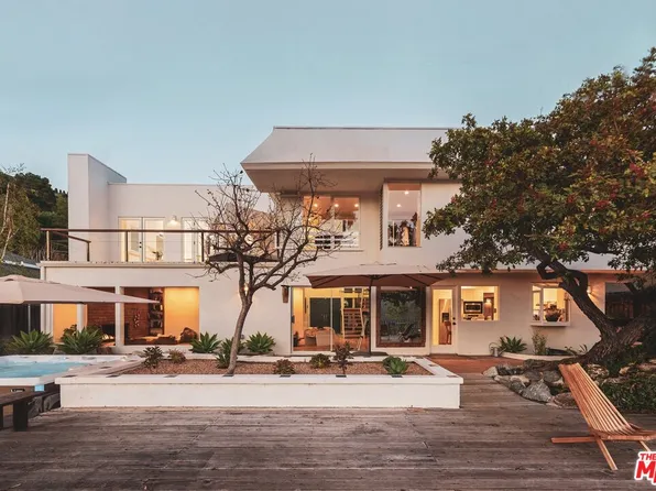 2533 La Condesa Dr, Los Angeles, CA 90049