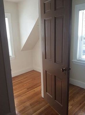 2nd image of 79 Warren St
