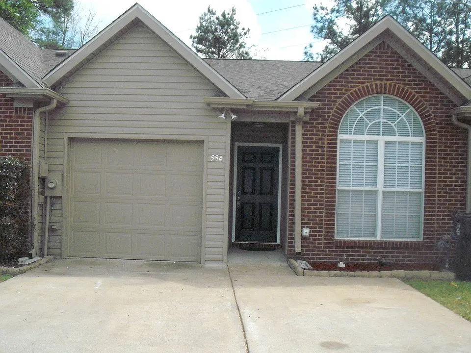 554 Cahaba Manor Dr
