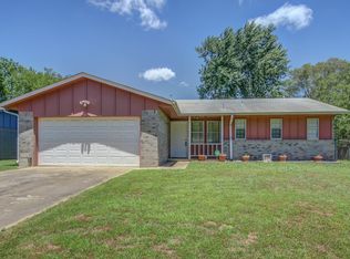 1112 Williams Ct, Claremore, OK 74017