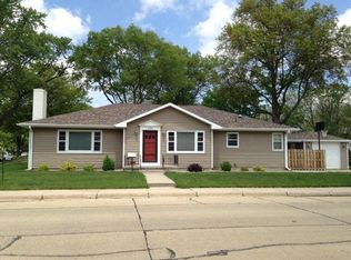 1920 W 18th St, Grand Island, NE 68803