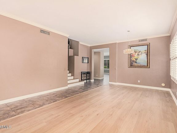4th image of 1294 W REMINGTON Drive