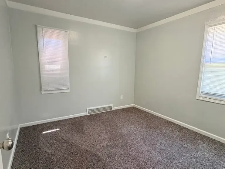 6181 Neff Ave — Photo 9