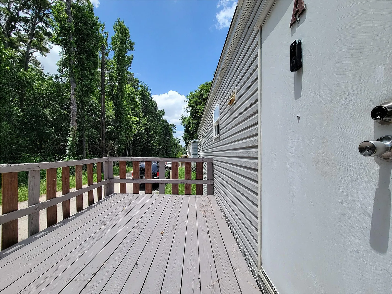 2 bed, 1.0 bath, 742 sqft, $1,000 — Photo 3
