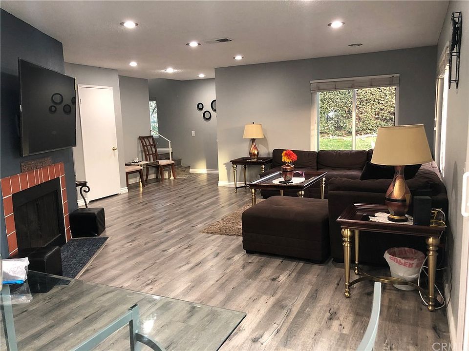 1st image of 9405 Mesa Verde Dr APT A