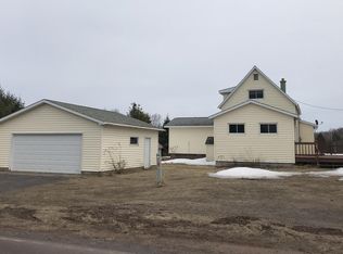 55140 Salo Rd, Hancock, MI 49930