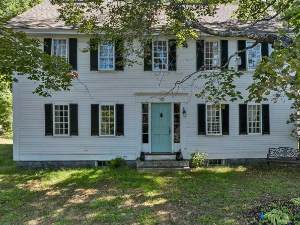 30 Belknap Mountain Road, Gilford, NH 03249