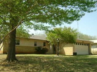 1212 David Dr, Euless, TX 76040