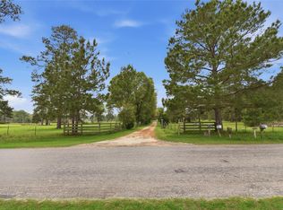 872 Four Notch Rd, Huntsville, TX 77340