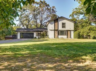 1511 E Groves Drive, Ozark, MO 65721