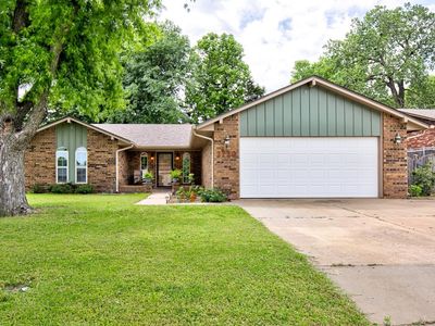 2720 Heritage Trl, Enid, OK, 73703