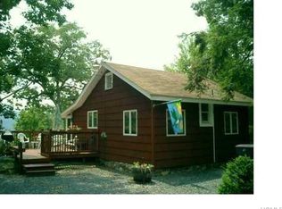 10 Stony Trl, Greenwood Lake, NY 10925