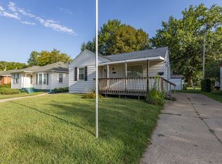 1406 25th Pl, Clinton, IA 52732