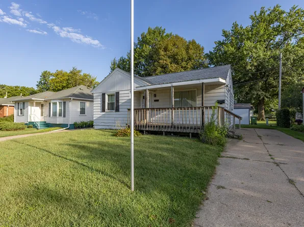 1406 25th Pl, Clinton, IA 52732