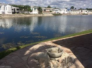 386 Leopard Ln #386, Naples, FL 34114