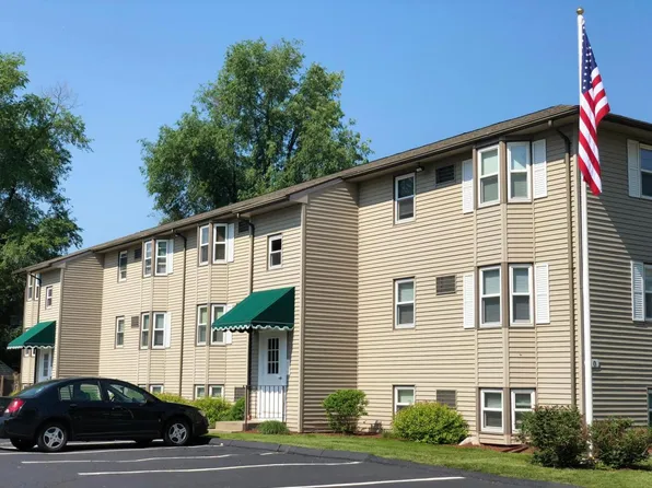 50 Lowell St, West Springfield, MA 01089