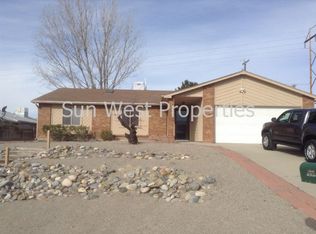 5803 Chaparral Cir, Farmington, NM 87402