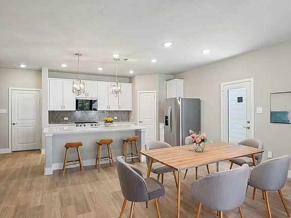 Dining Kitchen