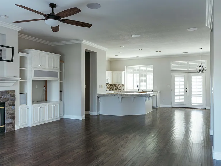 10929 Delusion Dr — Photo 8
