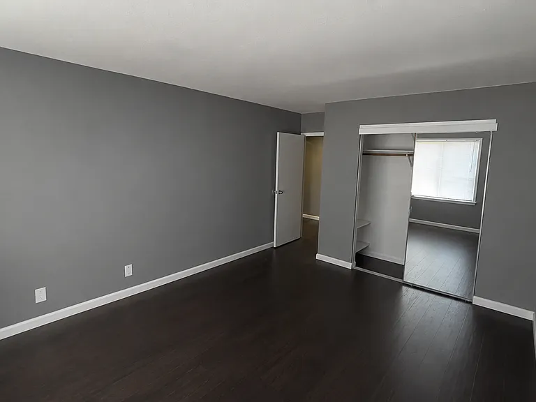 4711 Callan Blvd #16 — Photo 22