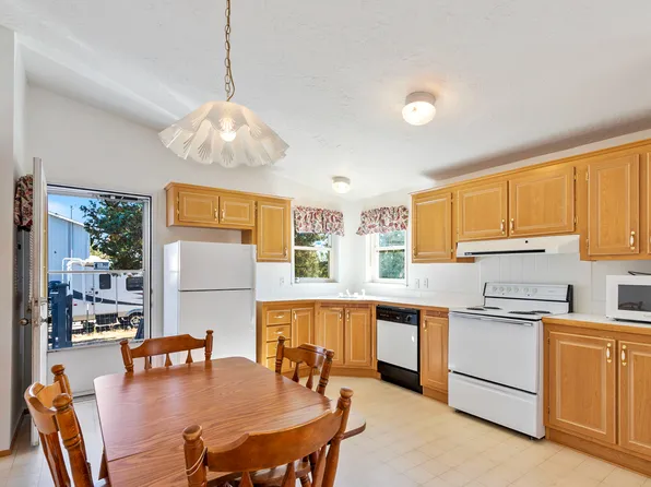 14045 SW Ridge Pl, Terrebonne, OR 97760