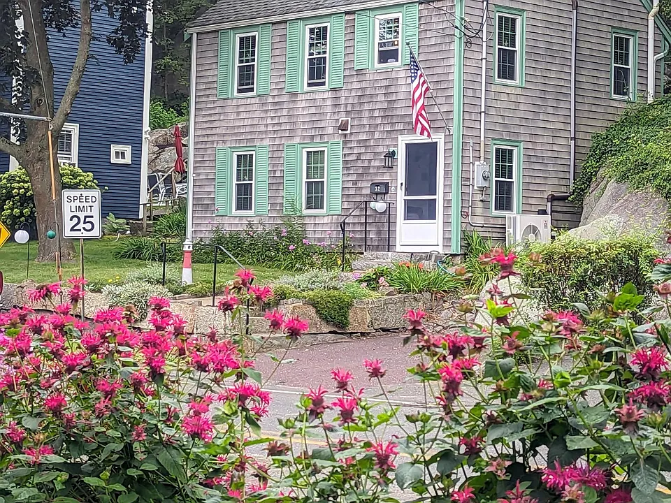32 Granite St