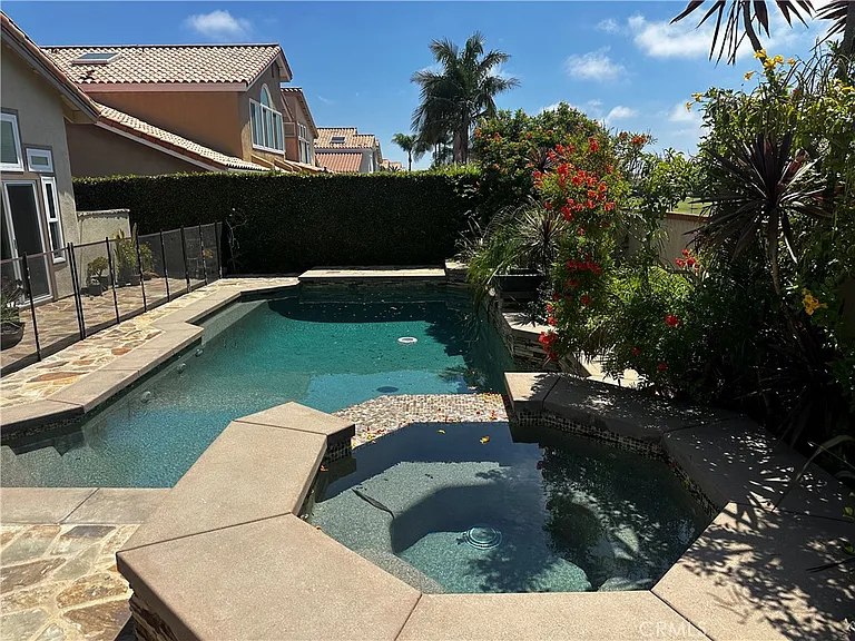9042 Santiago Dr — Photo 5