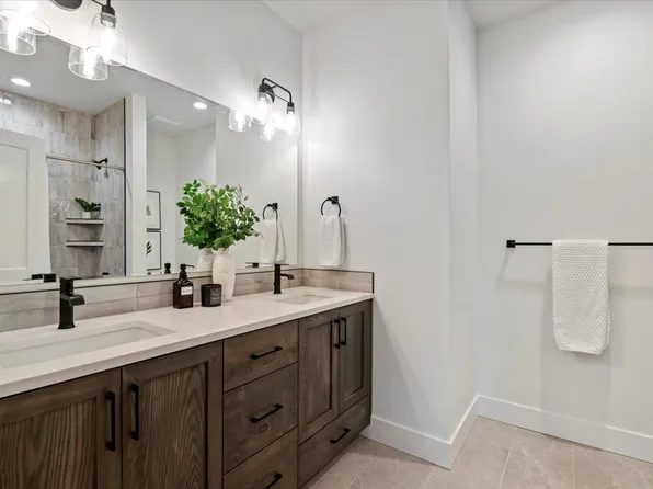 1602 S Vermont Ave, Boise, ID 83706