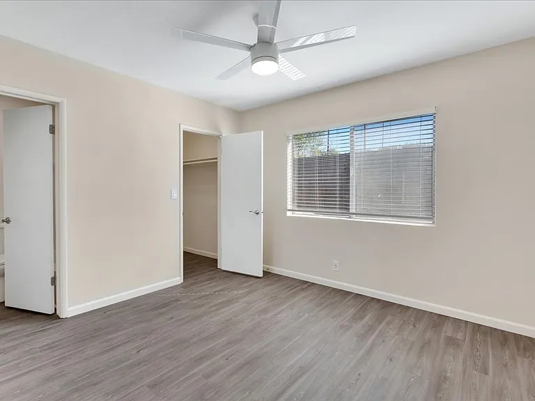 Brookside Apartments — Photo 45