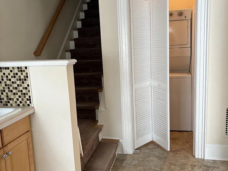 Pantry with Washer/Dryer