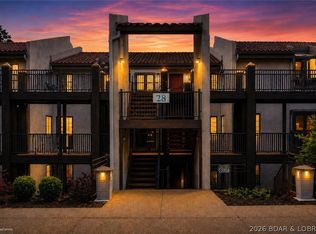 28 Center Court Dr #2B-738, Lake Ozark, MO 65049