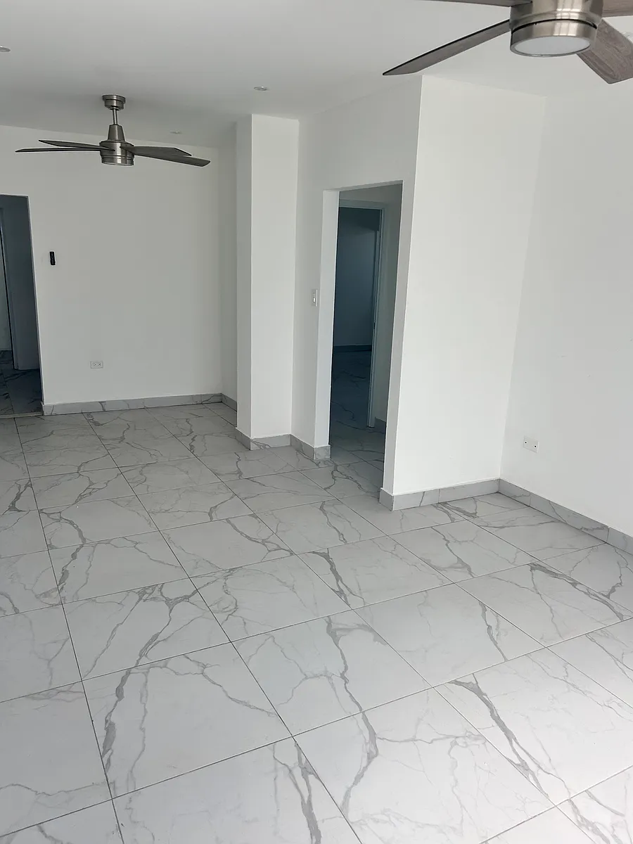 Building Photo - 1607 Avenida Ponce De Leon #3B