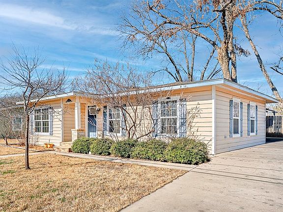 3rd image of 316 W Rucker St