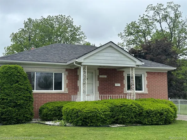 22521 Panama Ave, Warren, MI 48091