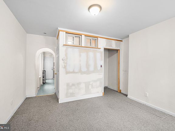4th image of 1515 N Hancock St