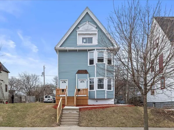 2010 North 38th STREET #2012, Milwaukee, WI 53208
